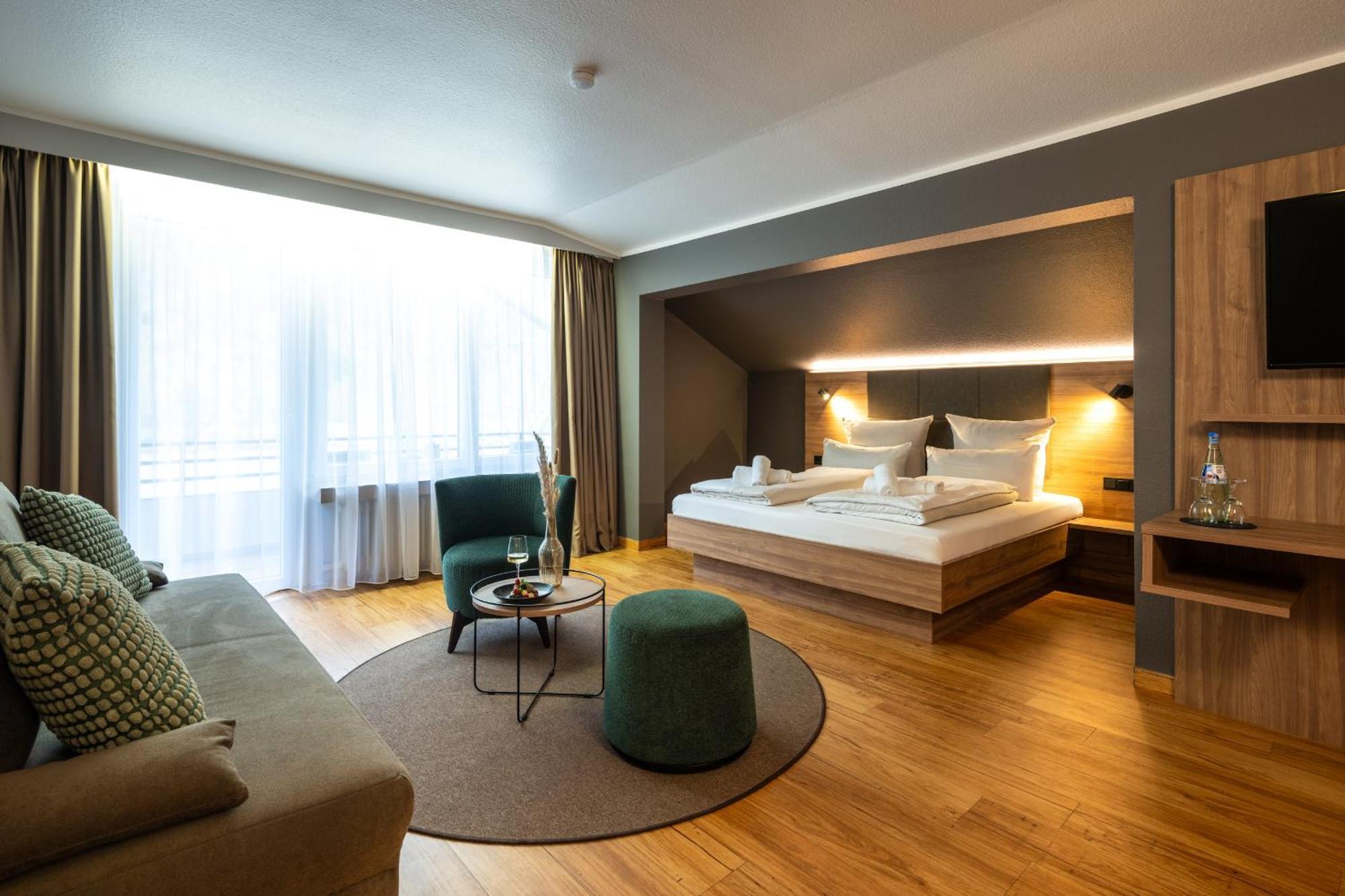 Uferdeck - Boutique Hotel ترابن ترارباخ المظهر الخارجي الصورة