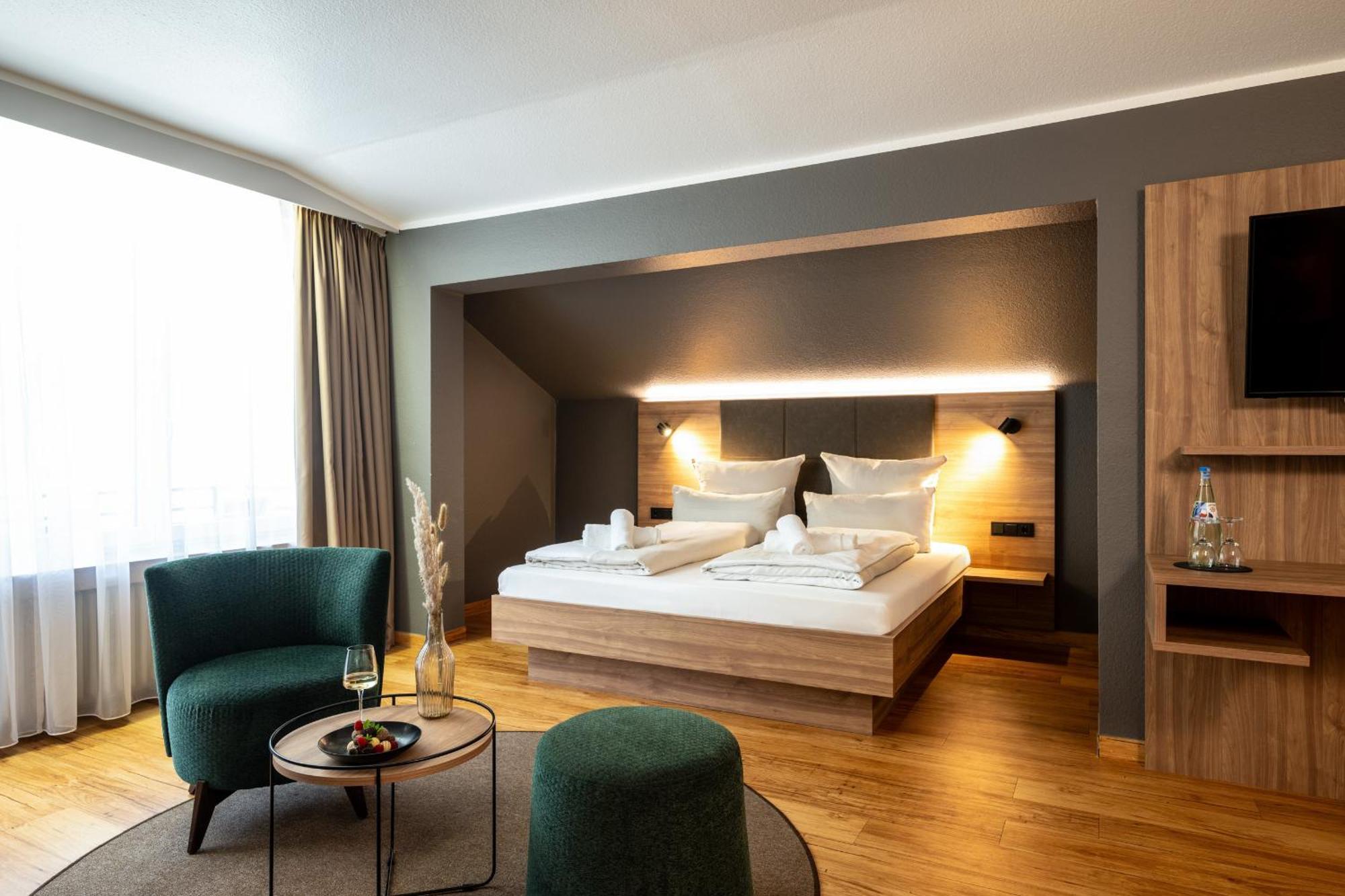 Uferdeck - Boutique Hotel ترابن ترارباخ المظهر الخارجي الصورة